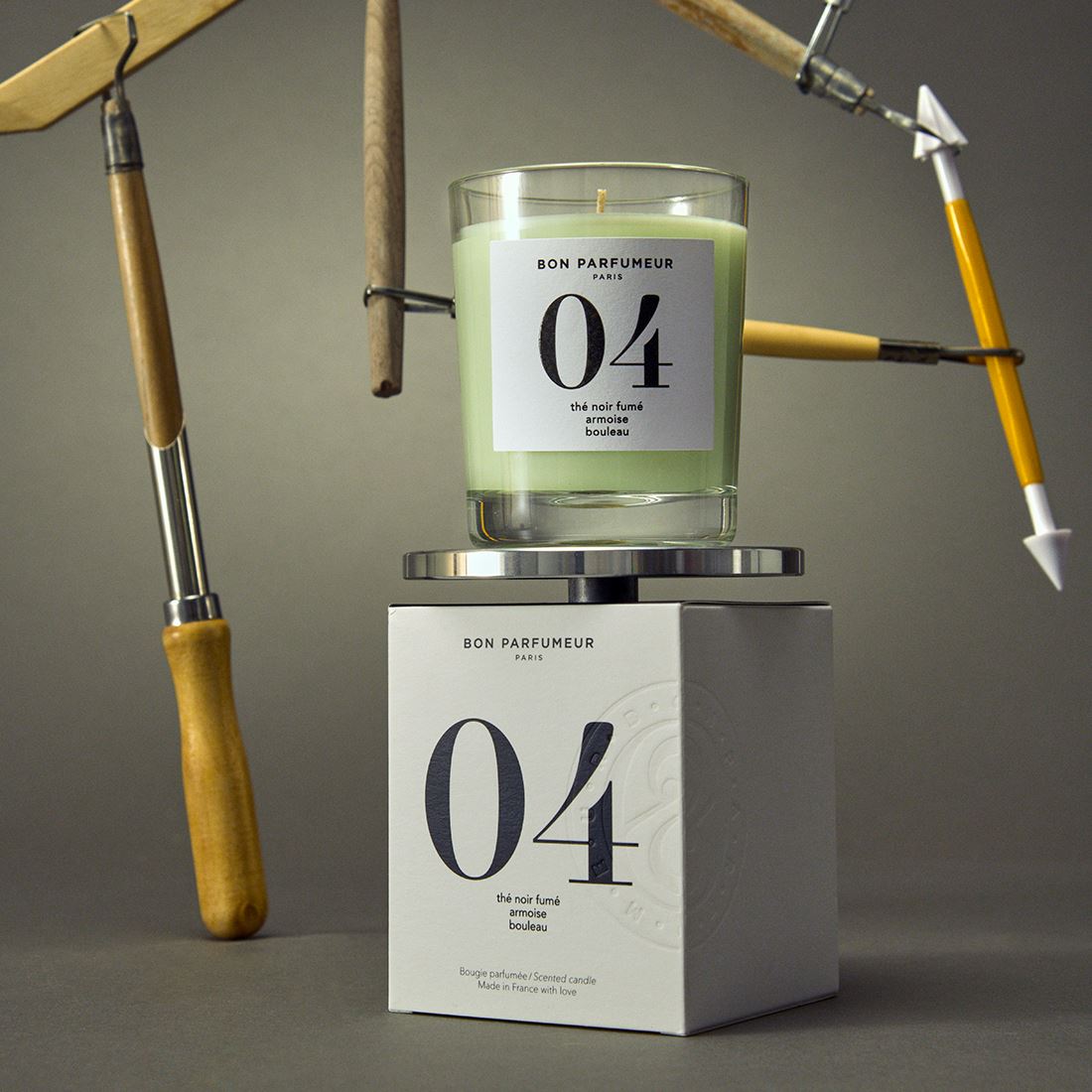 Candle 04 with smoked black tea, mugwort, and birch | 180g - Bon